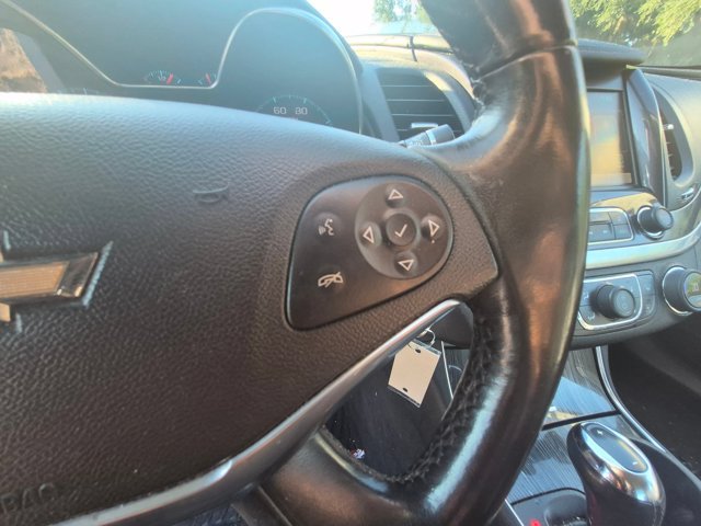 Used 2016 Chevrolet Impala LT w/ Convenience Package FWD image 13
