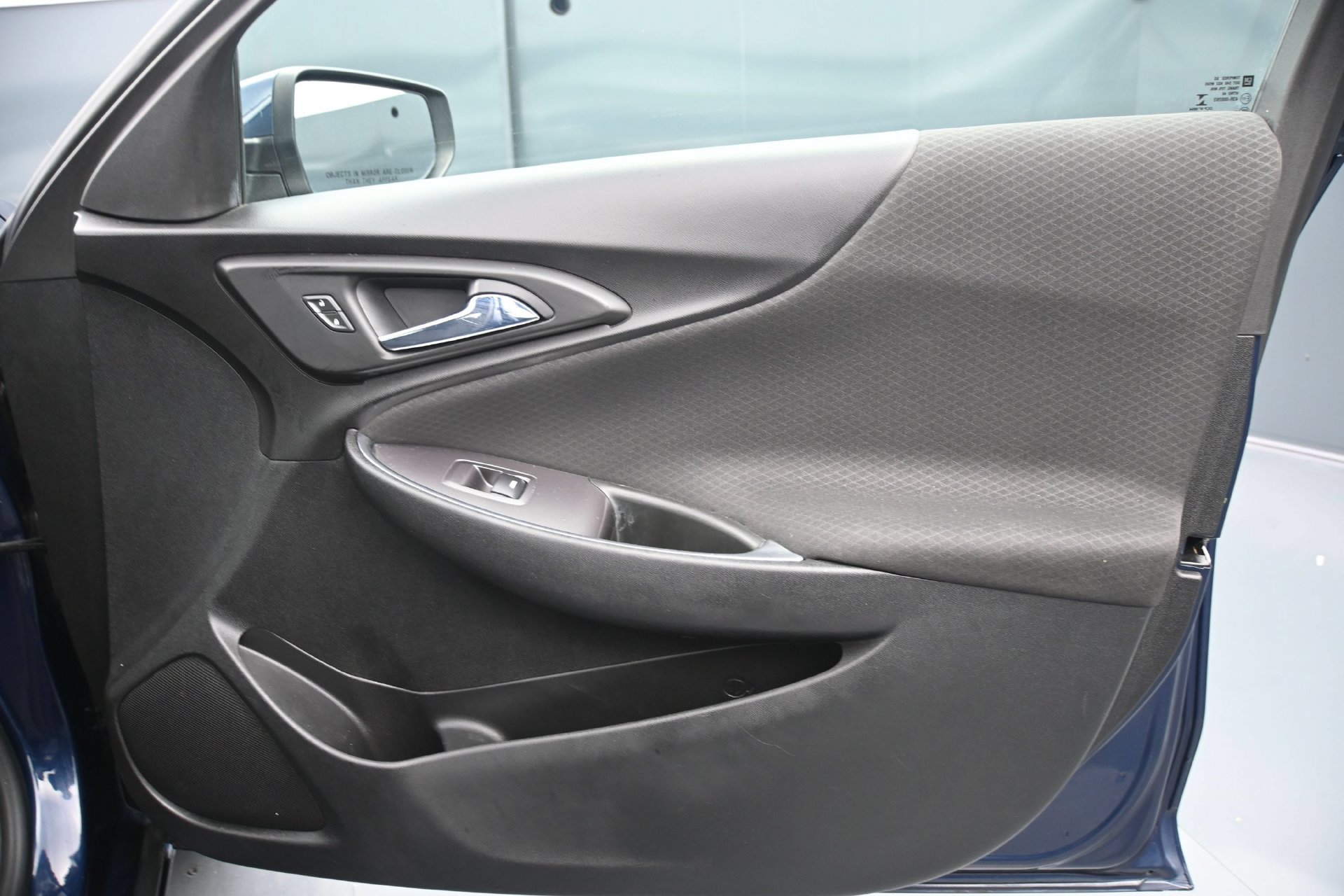 Used 2021 Chevrolet Malibu LT FWD image 12