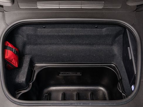 Used 2022 Porsche 911 Turbo S image 17