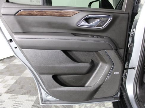 Used 2023 Chevrolet Tahoe LT w/ Luxury Package image 30