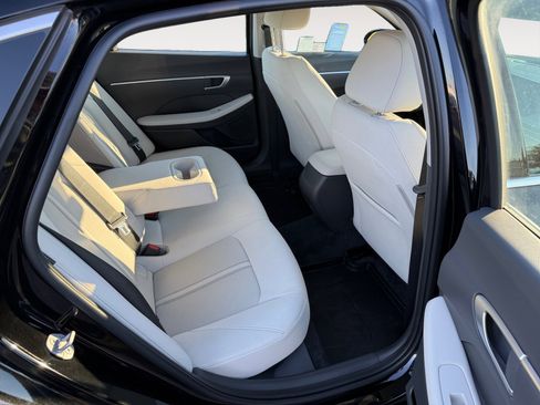 Certified 2024 Hyundai Sonata SEL image 18