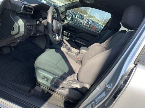 Used 2024 Toyota Tacoma SR5 w/ SR5 Upgrade Package image 18