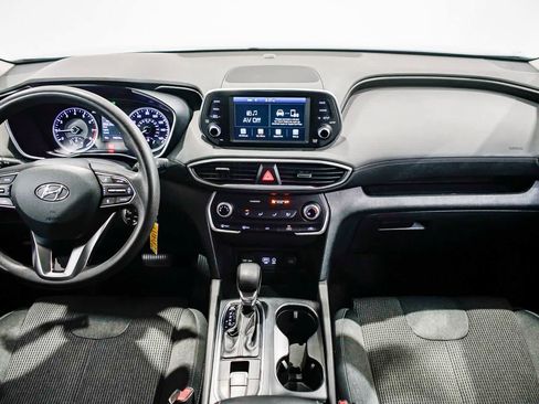 Used 2019 Hyundai Santa Fe SE image 11