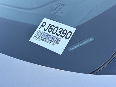 Used 2021 Land Rover Range Rover Westminster Edition image 11