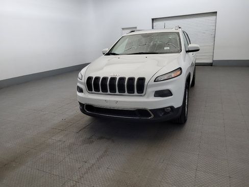 Used 2016 Jeep Cherokee Limited w/ Luxury Group AWD/4WD image 15
