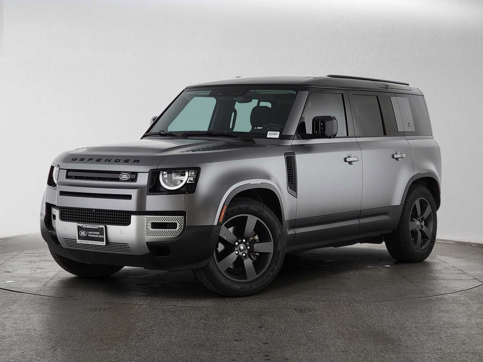 Used 2023 Land Rover Defender 110 S AWD/4WD image 1