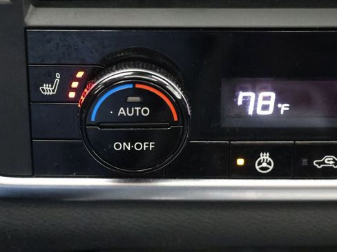 Used 2023 Nissan Rogue SV w/ SV Premium Package image 24