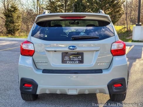 Used 2017 Subaru Crosstrek 2.0i Premium w/ Moonroof Package image 5