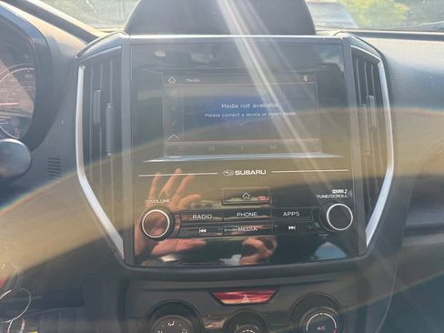 Used 2019 Subaru Impreza 2.0i AWD/4WD image 12