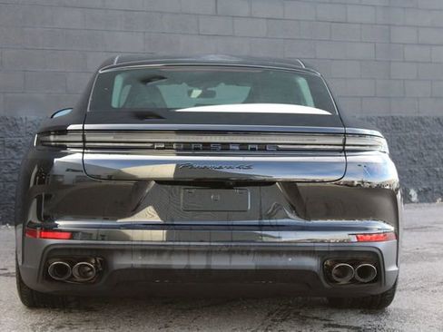 Certified 2026 Porsche Panamera 4S AWD/4WD image 11