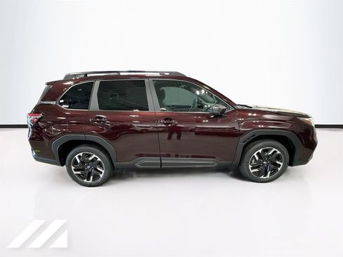 Used 2026 Subaru Forester Limited AWD/4WD image 4