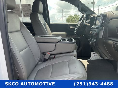 Used 2020 Chevrolet Silverado 1500 LTZ AWD/4WD image 13