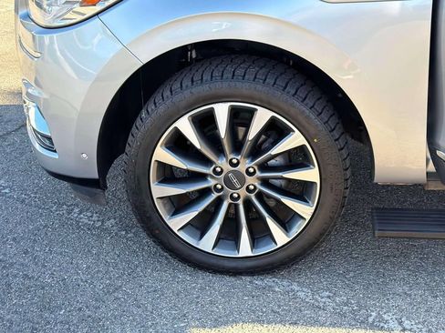 Used 2021 Lincoln Navigator L Reserve RWD image 30
