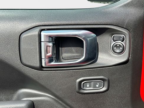 New 2025 Jeep Gladiator Sport image 20