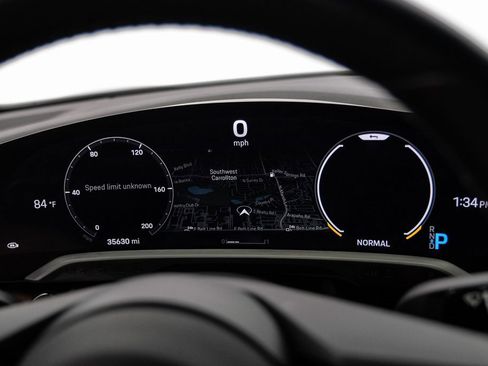 Used 2022 Porsche Taycan 4S image 20