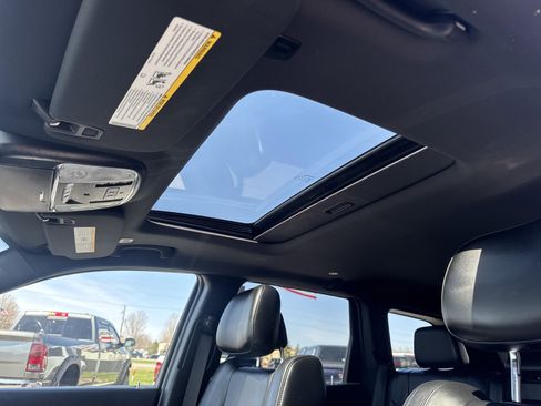 Used 2020 Jeep Grand Cherokee Limited image 17