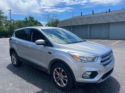 Used 2019 Ford Escape SE