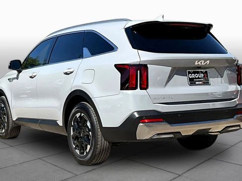 Used 2026 Kia Sorento S FWD image 24