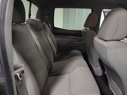 Used 2012 Toyota Tacoma 4x4 Double Cab w/ Convenience Pkg image 20