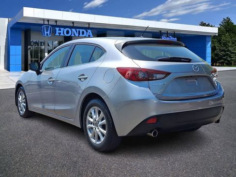 Used 2016 MAZDA MAZDA3 i Touring FWD image 22
