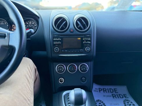 Used 2012 Nissan Rogue SV image 31