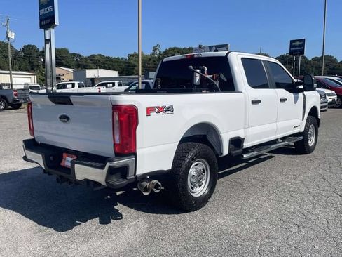 Used 2024 Ford F250 XL w/ FX4 Off-Road Package AWD/4WD image 3