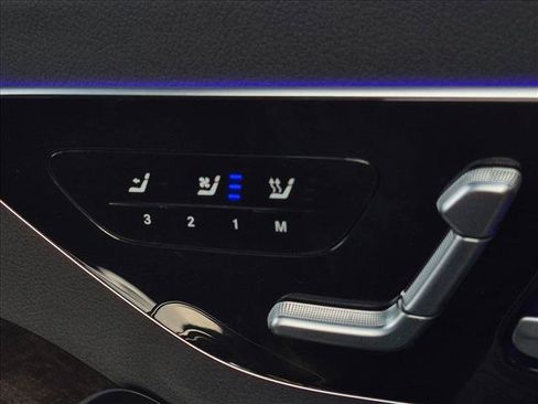 Used 2022 Mercedes-Benz S 500 4MATIC image 19