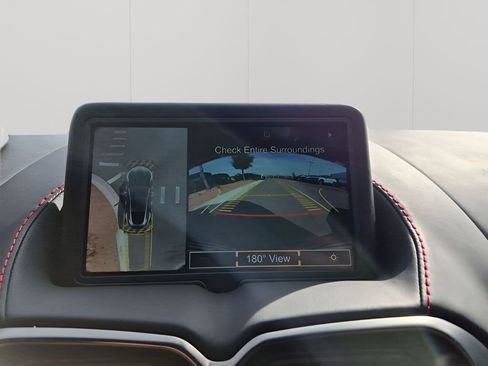 Used 2019 Aston Martin V8 Vantage Coupe image 38