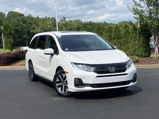 Certified 2025 Honda Odyssey EX-L video 2