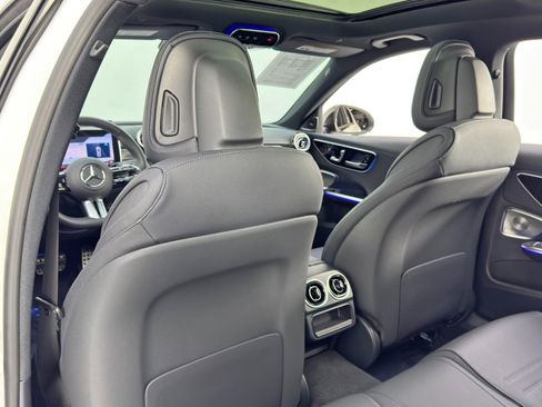 Used 2025 Mercedes-Benz C 300 Sedan w/ AMG Line w/ Night Package image 42