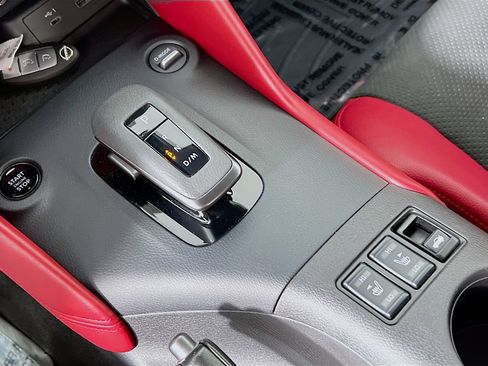 Used 2024 Nissan Z Performance w/ Floor Mat Package RWD image 16