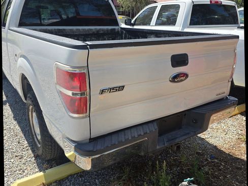 Used 2013 Ford F150 XL w/ Mid Equipment Group RWD image 11