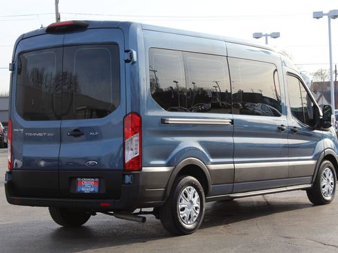 Used 2023 Ford Transit 350 XLT image 7