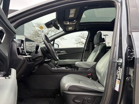 Certified 2023 Kia Sportage X-Line w/ X-Line Premium Package image 9