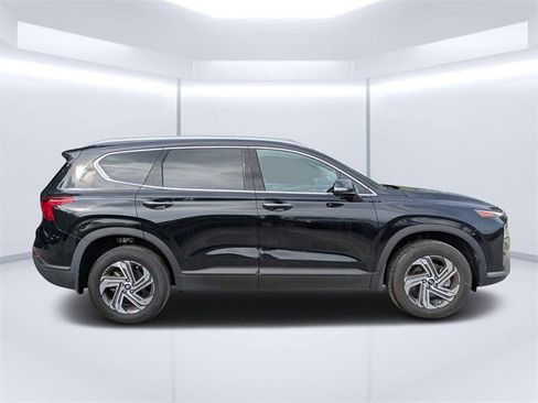 Used 2023 Hyundai Santa Fe SEL image 2