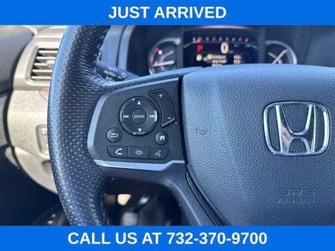 Used 2024 Honda Passport EX-L image 11
