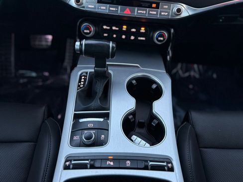 Used 2021 Kia Stinger GT image 42