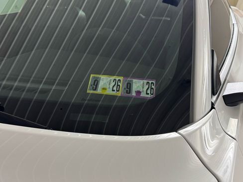 Used 2016 Ford Mustang Shelby GT350 w/ Technology Package image 10