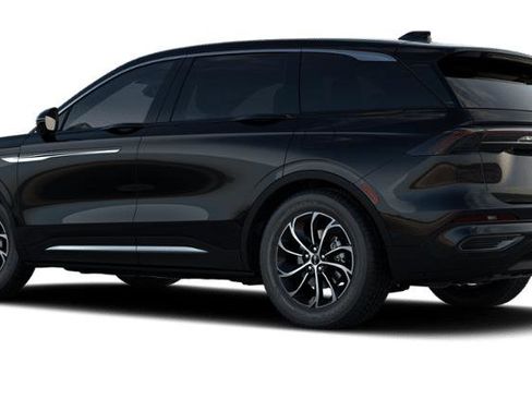 New 2026 Lincoln Nautilus Premier AWD/4WD image 2