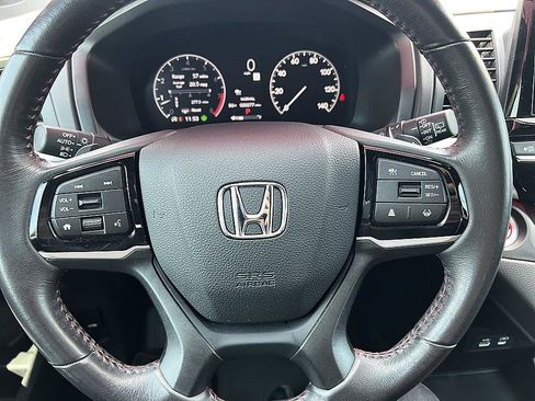 Used 2025 Honda Odyssey Sport-L image 23