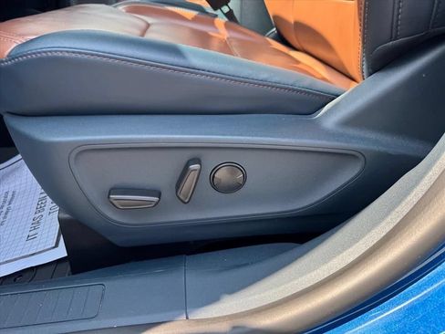 Used 2024 Ford Maverick Lariat FWD image 16