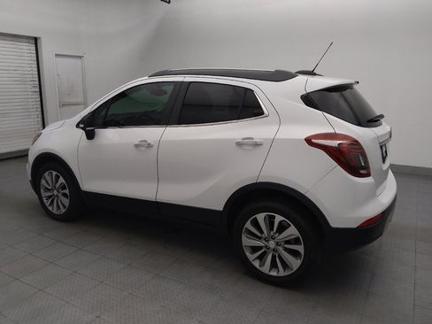 Used 2019 Buick Encore Preferred FWD image 3