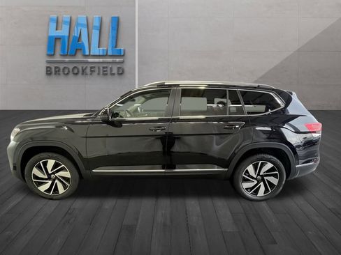 New 2026 Volkswagen Atlas SEL image 2