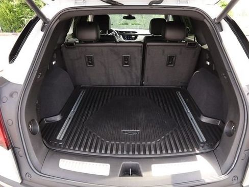 Used 2023 Cadillac XT5 Premium Luxury FWD image 7
