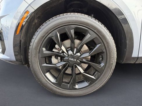Used 2022 Kia Sorento SX image 9