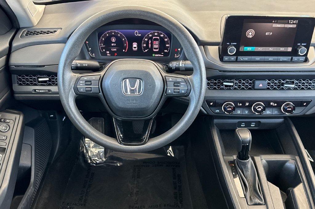 Certified 2023 Honda Accord EX image 16