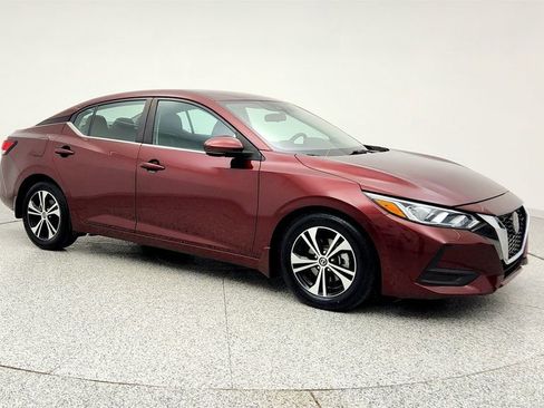 Used 2020 Nissan Sentra SV image 3