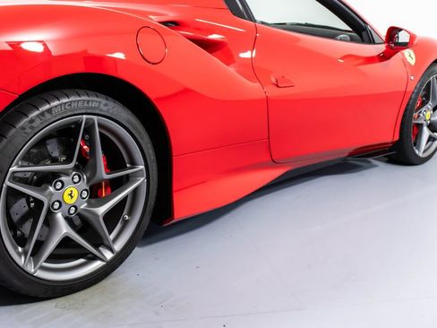 Certified 2023 Ferrari F8 Tributo RWD image 20