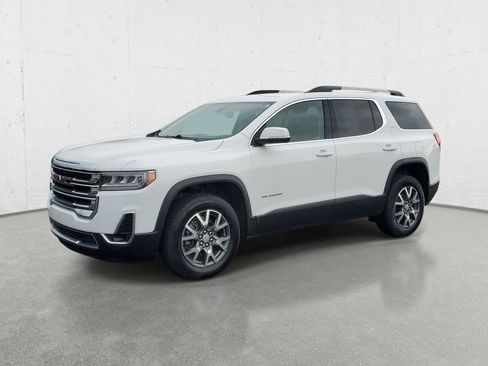 Used 2023 GMC Acadia SLT image 4