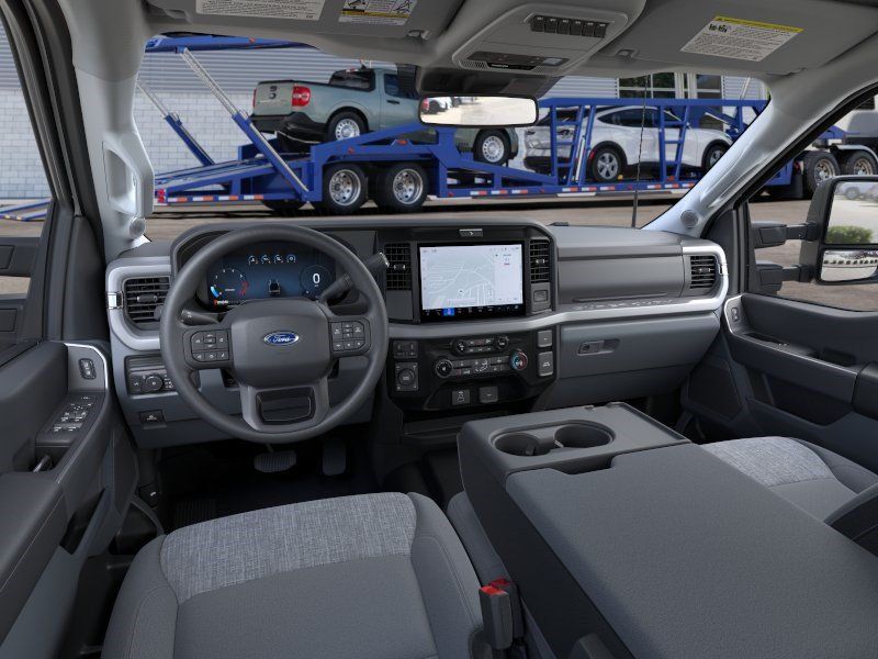 New 2026 Ford F250 XLT w/ XLT Premium Package AWD/4WD image 9